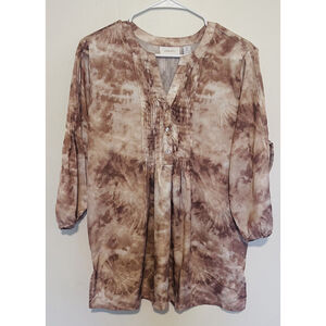 Chicos Blouse Women’s Large 2 Tan White Tie Dye Beach Boho Pintuck Pleated Tunic